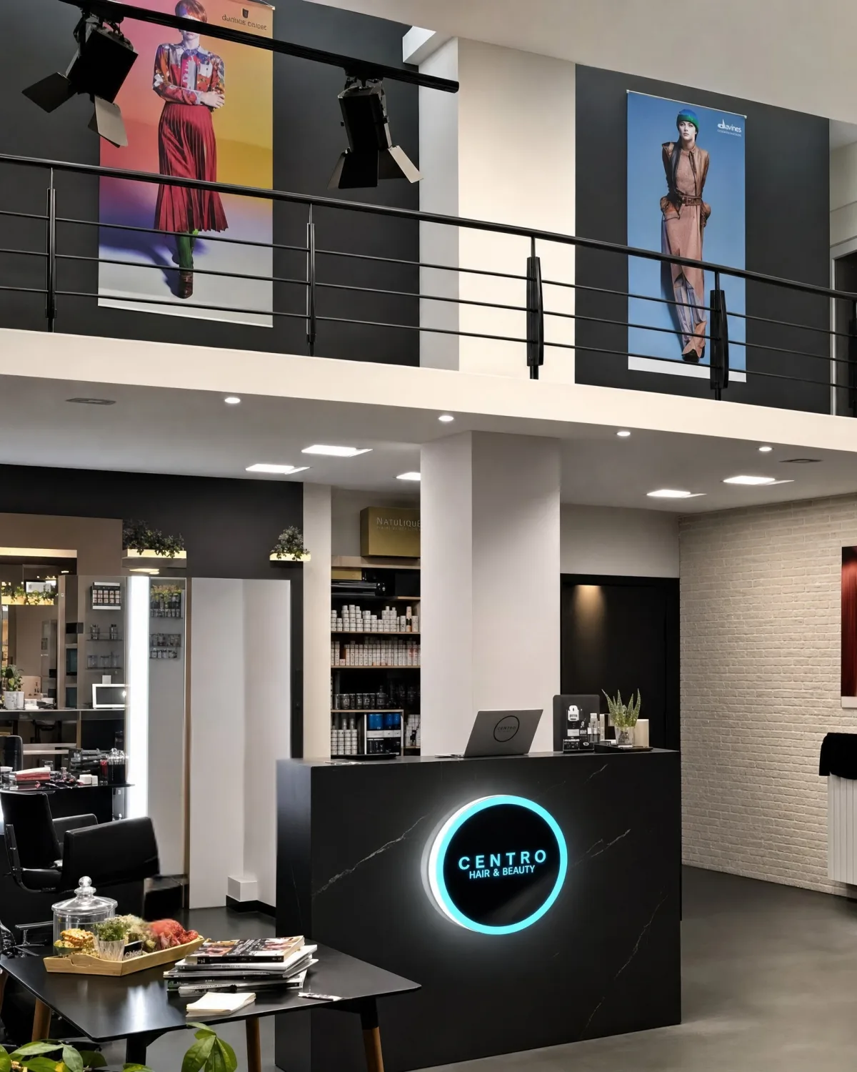 Ο χώρος του Centro Hair & Beauty στη Λάρισα